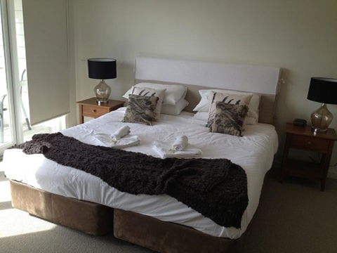 Broadbeach Inverloch Resort - Sunshine Coast Tourism 2