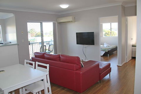 Broadwater Keys Holiday Apartments - Sunshine Coast Tourism 1