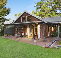 BROWNS COTTAGE - Sunshine Coast Tourism