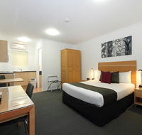 Browns Plains Motor Inn - Holiday Sunshine Coast