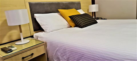 Brunswick Tower Hotel - Sunshine Coast Tourism 2