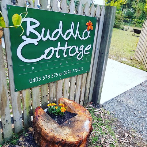Buddha Cottage Springbrook - Sunshine Coast Tourism 3