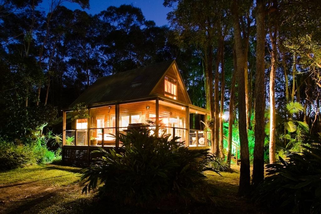 Belongil Beach NSW Sunshine Coast Tourism