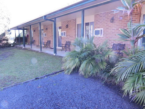Bulahdelah Myall Motel - Sunshine Coast Tourism 0