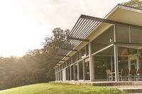 Bundaleer - Architect designed stunning views