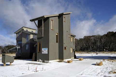 Bunny Box - Sunshine Coast Tourism 0