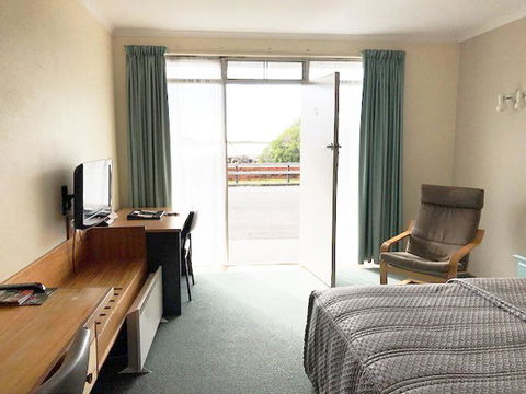 Burnie Airport Motel - Holiday Sunshine Coast 2