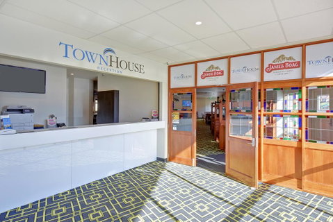 Burnie Central Townhouse Hotel - Sunshine Coast Tourism 3