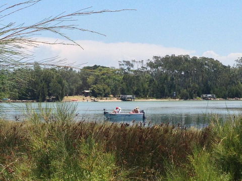 Burrill Lakeview Cottage - Sunshine Coast Tourism 1