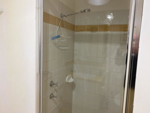 By The Jetty - Holiday Sunshine Coast 2