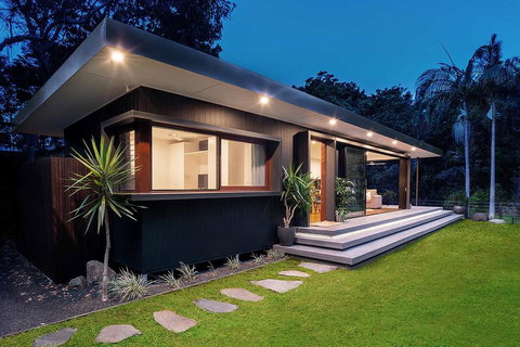 Byron Beach Retreats - Holiday Sunshine Coast 0