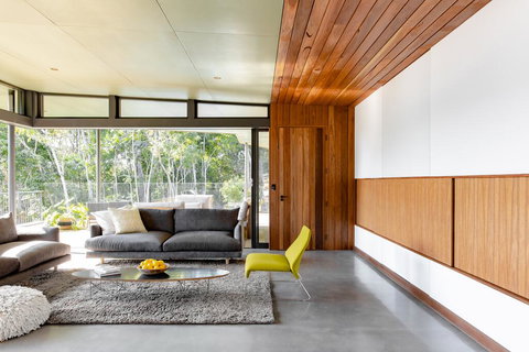 Byron Beach Retreats - Holiday Sunshine Coast 3