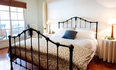 Byronsvale Vineyard And Accommodation - Sunshine Coast Tourism 2