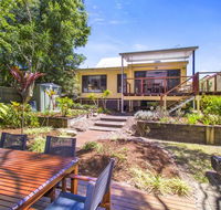 CABARITA BEACH BLISS - HOLIDAY HOME ON THE LAKE - Holiday Sunshine Coast