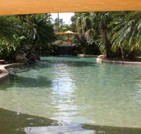 Cairns Golf Course Apartment - Holiday Sunshine Coast