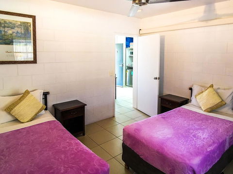 Cairns New Chalon - Sunshine Coast Tourism 2