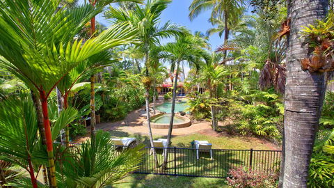 Cairns Rainbow Resort - Holiday Sunshine Coast 1