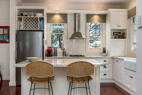 Caledonia House - Sunshine Coast Tourism 2