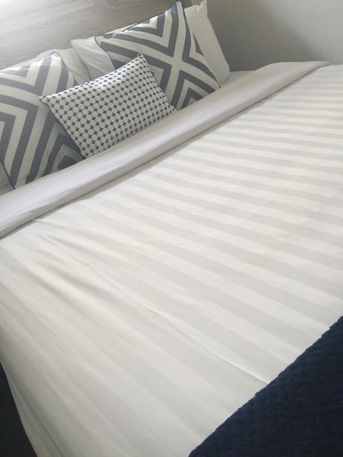 Caledonian Hotel Motel - Sunshine Coast Tourism 2
