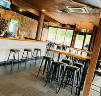 Caledonian Hotel Motel - Holiday Sunshine Coast