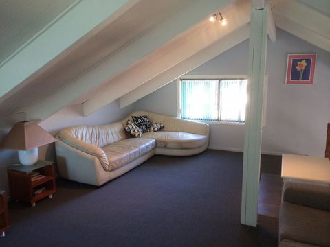 Callala Beach Shack - Pet Friendly - Holiday Sunshine Coast 1