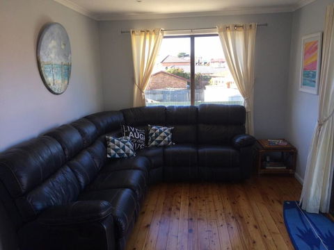 Callala Beach Shack - Pet Friendly - Holiday Sunshine Coast 3