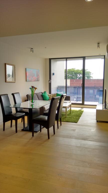 Camberwell Vacation Apartment - Sunshine Coast Tourism 3