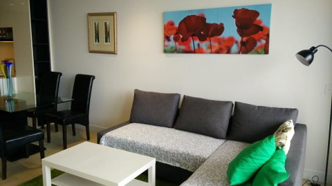 Camberwell Vacation Apartment - Sunshine Coast Tourism 0