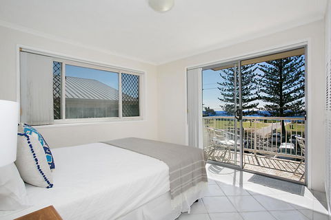 Camden House #11 - Holiday Sunshine Coast 3