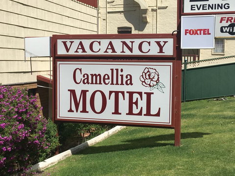 Camellia Motel - Holiday Sunshine Coast 0