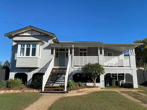 Canning Chalet - Sunshine Coast Tourism 0