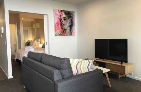 Canvas Suites On William - Holiday Sunshine Coast 1