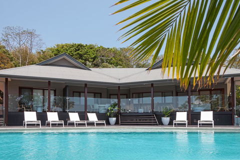 Cape Vue - Sunshine Coast Tourism 0