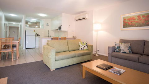 Capri Waters Country Club - Holiday Sunshine Coast 1