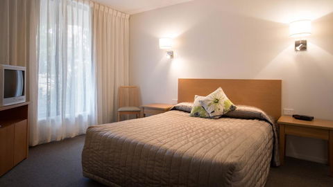 Capri Waters Country Club - Holiday Sunshine Coast 3