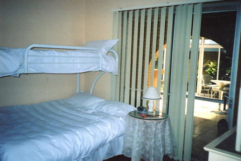 Caprilodge - Sunshine Coast Tourism 3