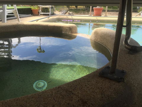 Caprilodge - Sunshine Coast Tourism 1