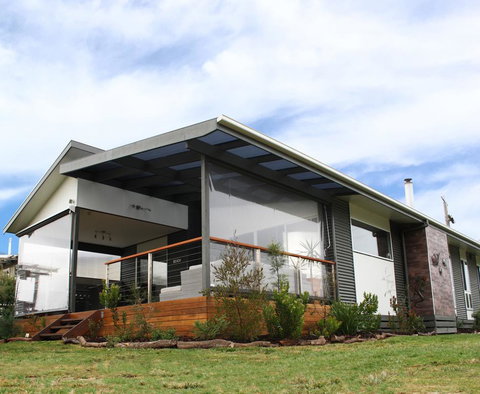 Captain's Cottage - Sunshine Coast Tourism 0