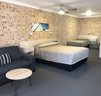 Cardiff Motor Inn - Holiday Sunshine Coast