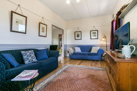 Carinya Cottage - Sunshine Coast Tourism 2