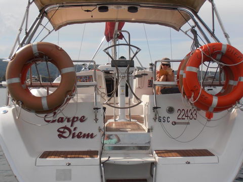 Carpe Diem - Holiday Sunshine Coast 1