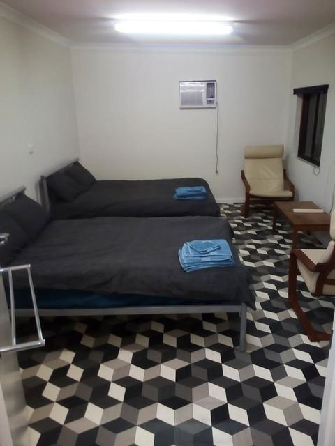 Cartledge Ave - Sunshine Coast Tourism 2