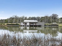Book Alpine Accommodation Vacations Sunshine Coast Tourism Sunshine Coast Tourism