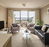 Cascades 18/3 Kurrajong Street - Holiday Sunshine Coast