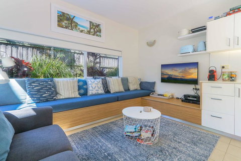 Casuarina Beach Haven - Pandanus 6 - Sunshine Coast Tourism 1