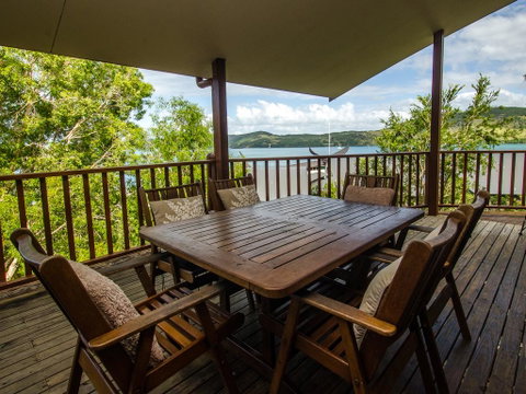 Casuarina Cove 1 - Sunshine Coast Tourism 3