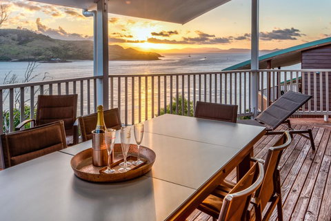 Casuarina Cove On Hamilton Island - Sunshine Coast Tourism 1