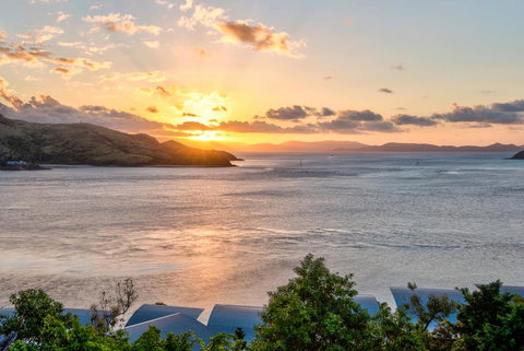 Casuarina Cove On Hamilton Island - Sunshine Coast Tourism 2