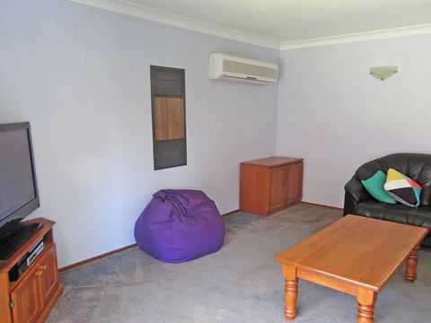 Catalina', 7 Catalina Close - Air Conditioned Large Home With Boat Parking - Sunshine Coast Tourism 1