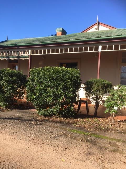 Catania Cottage & Farmhouse - Holiday Sunshine Coast 0